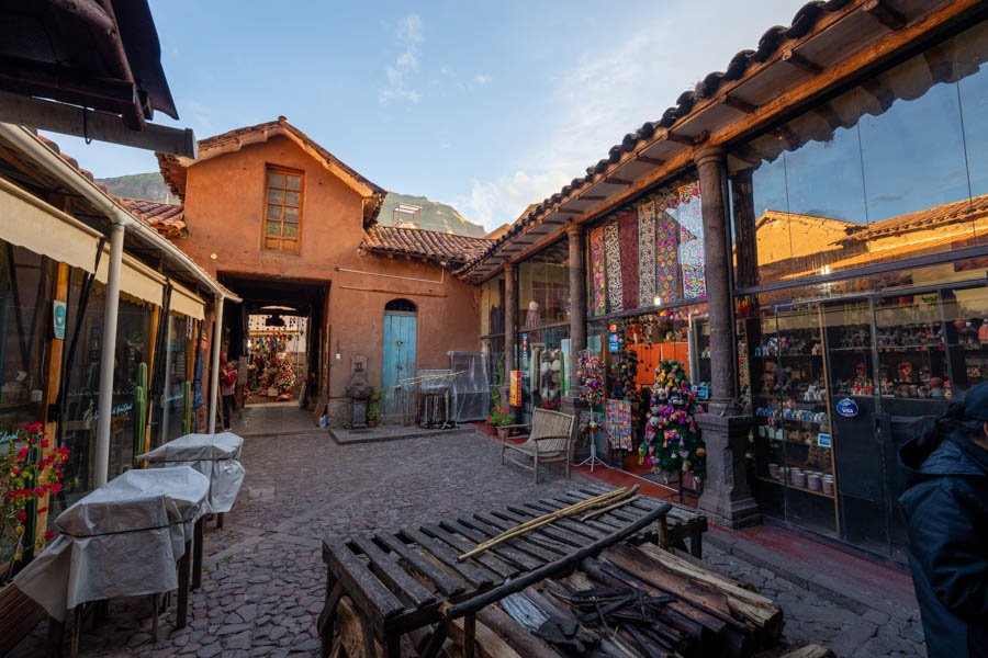 Pisac, Sonidos del Ande et Amaru