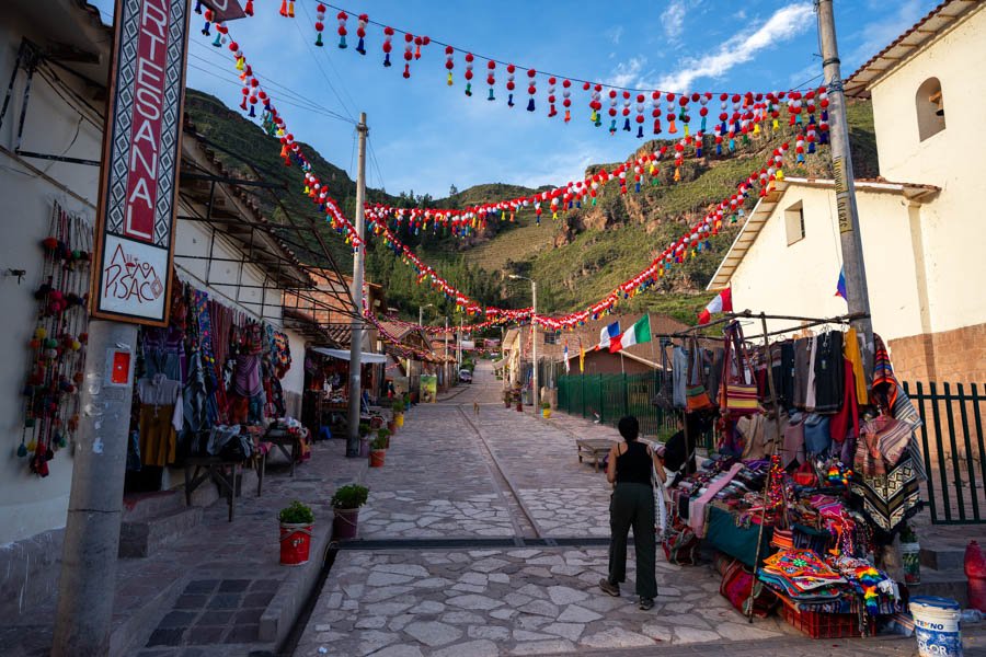 Pisac, Sonidos del Ande et Amaru